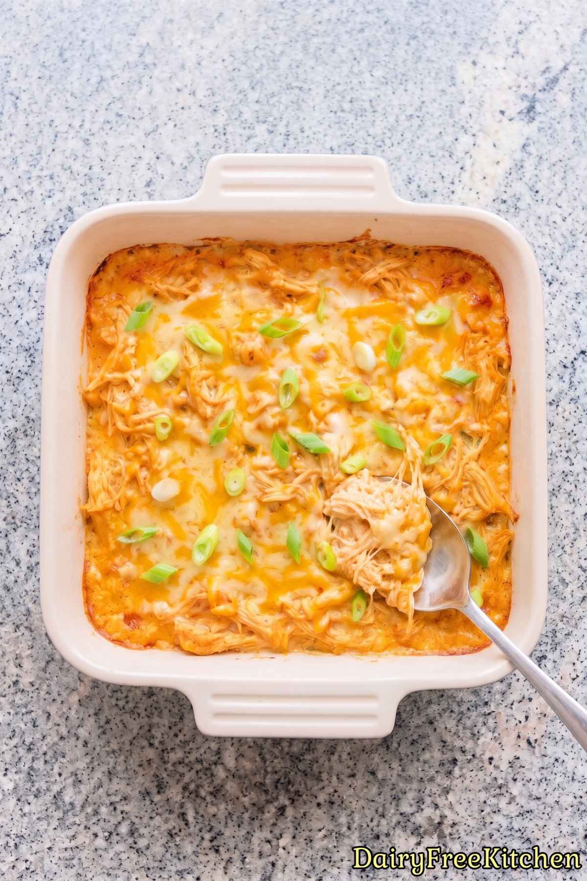 Easy dairy free buffalo chicken dip