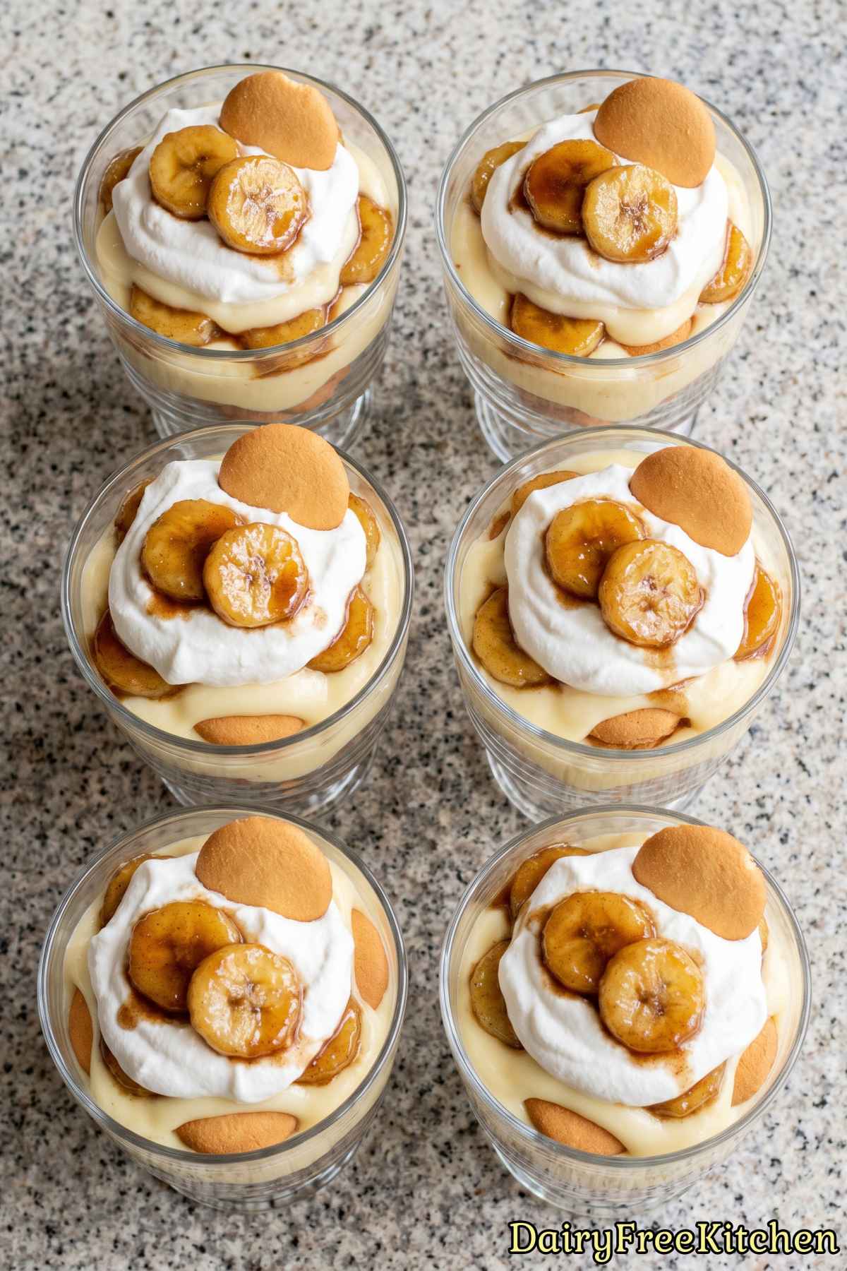 Caramelized banana pudding in a bowl