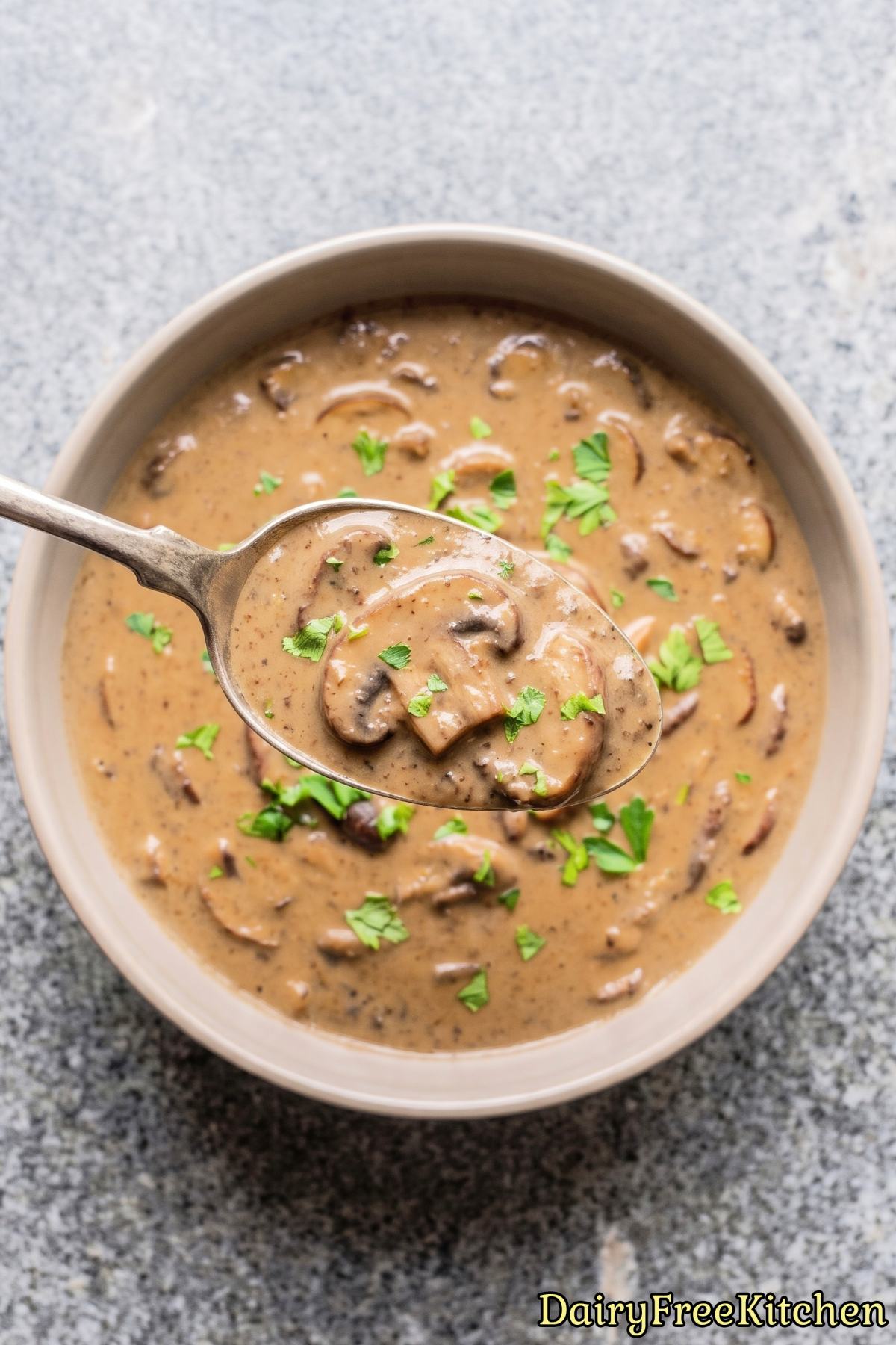 Rich and creamy vegan mushroom soup