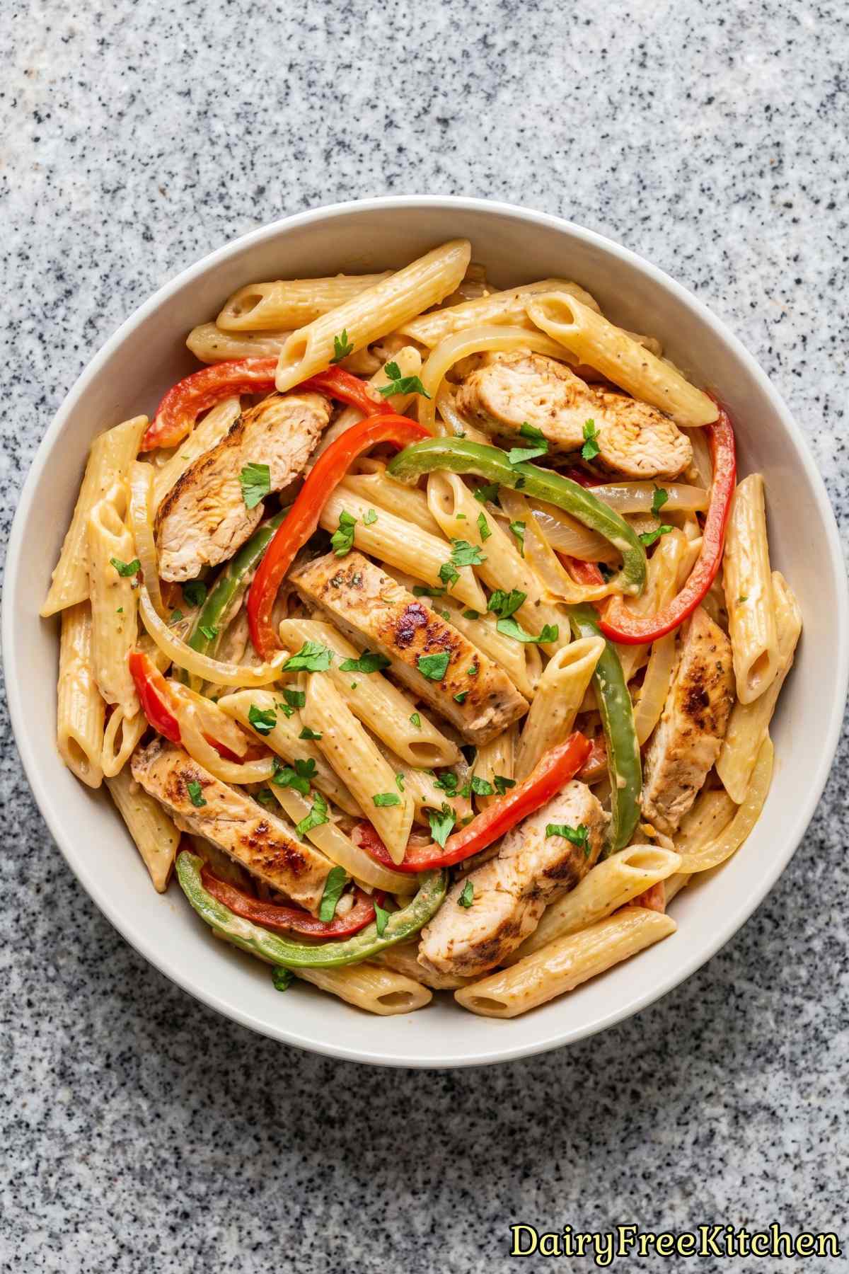 Tender chicken in dairy free fajita pasta