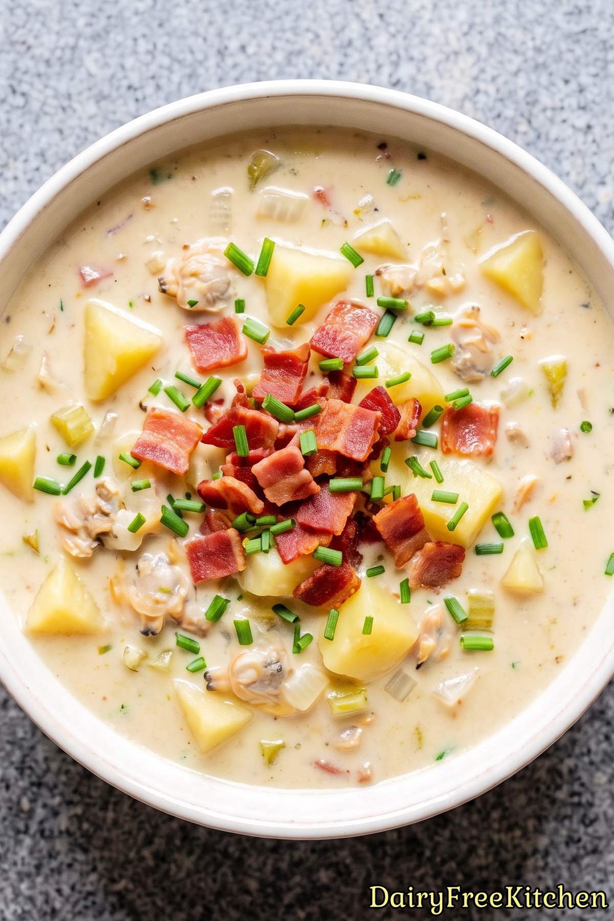 Delicious dairy free clam chowder soup