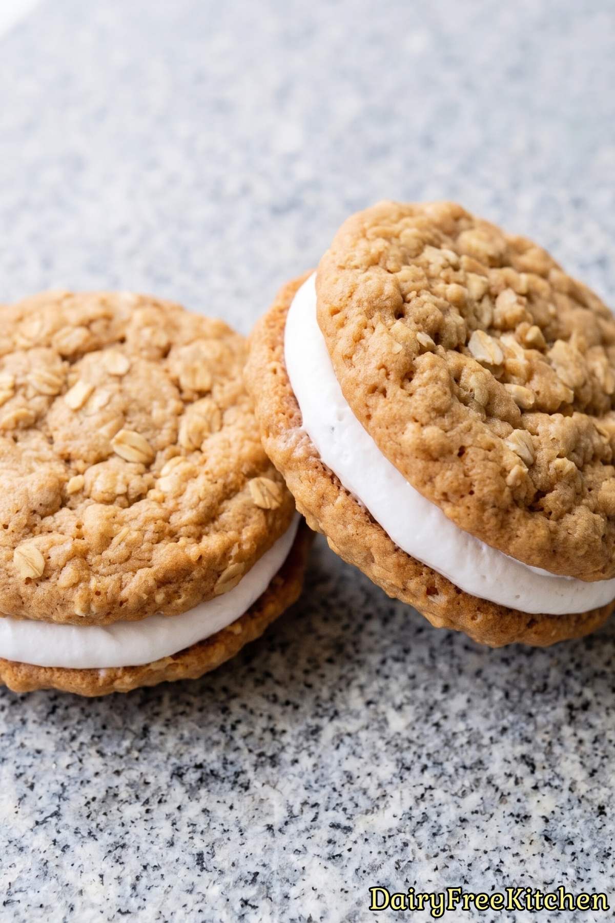 Dairy free oatmeal cookie with cream