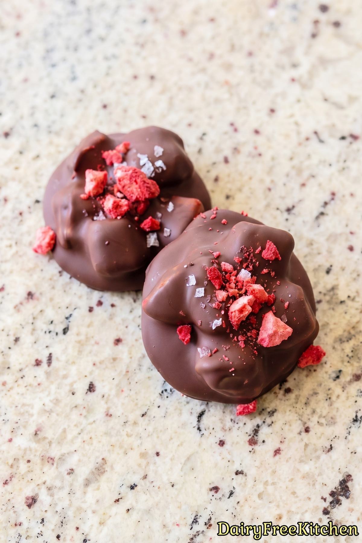 Chilled strawberry yogurt protein treats